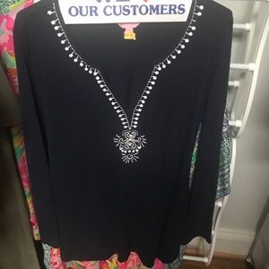 Navy Blue Lilly Pulitzer top